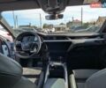 Білий Ауді E-Tron, об'ємом двигуна 0 л та пробігом 66 тис. км за 29950 $, фото 12 на Automoto.ua