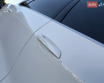 Ауді E-Tron 2020 у Львові на Automoto.ua Білий Ауді E-Tron, об'ємом двигуна 0 л та пробігом 156 тис. км за 29500 $, фото 15 на Automoto.ua