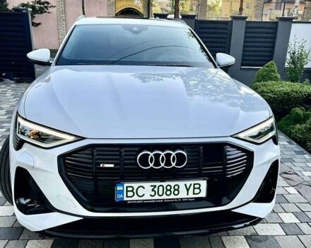 Ауді E-Tron 2020 у Львові на Automoto.ua Білий Ауді E-Tron, об'ємом двигуна 0 л та пробігом 59 тис. км за 39900 $, фото 6 на Automoto.ua