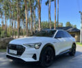 Белый Ауди E-Tron, объемом двигателя 0 л и пробегом 75 тыс. км за 29999 $, фото 4 на Automoto.ua