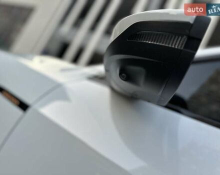 Білий Ауді E-Tron, об'ємом двигуна 0 л та пробігом 41 тис. км за 37500 $, фото 11 на Automoto.ua