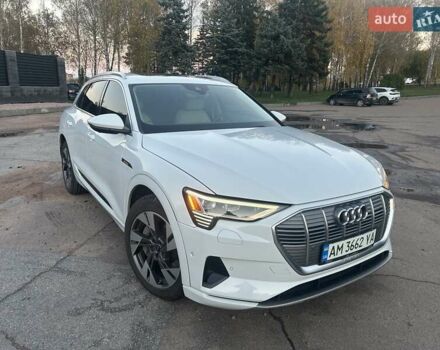 Белый Ауди E-Tron, объемом двигателя 0 л и пробегом 102 тыс. км за 29500 $, фото 19 на Automoto.ua