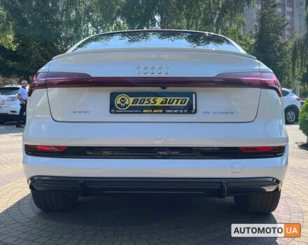Ауди E-Tron 2020 в Львове на Automoto.ua Белый Ауди E-Tron, объемом двигателя 95 л и пробегом 41 тыс. км за 43900 $, фото 5 на Automoto.ua