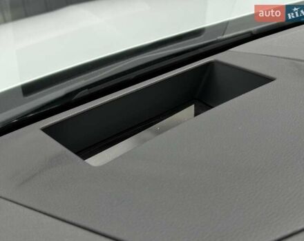 Белый Ауди E-Tron, объемом двигателя 0 л и пробегом 100 тыс. км за 36500 $, фото 49 на Automoto.ua