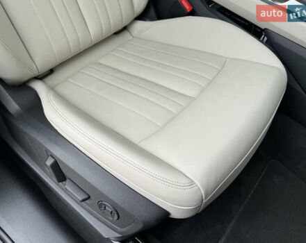 Білий Ауді E-Tron, об'ємом двигуна 0 л та пробігом 98 тис. км за 29700 $, фото 74 на Automoto.ua