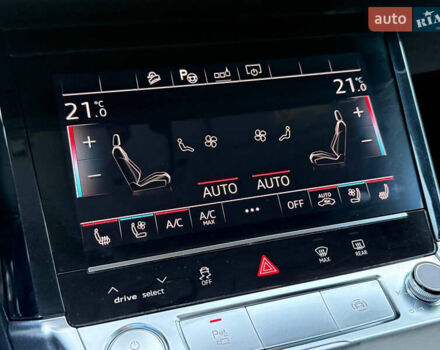 Білий Ауді E-Tron, об'ємом двигуна 0 л та пробігом 198 тис. км за 27400 $, фото 93 на Automoto.ua