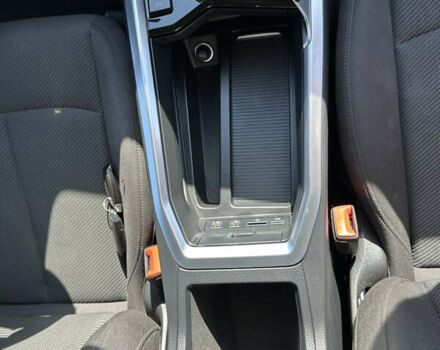 Белый Ауди E-Tron, объемом двигателя 0 л и пробегом 181 тыс. км за 21785 $, фото 20 на Automoto.ua