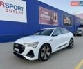 Белый Ауди E-Tron, объемом двигателя 0 л и пробегом 56 тыс. км за 45500 $, фото 1 на Automoto.ua