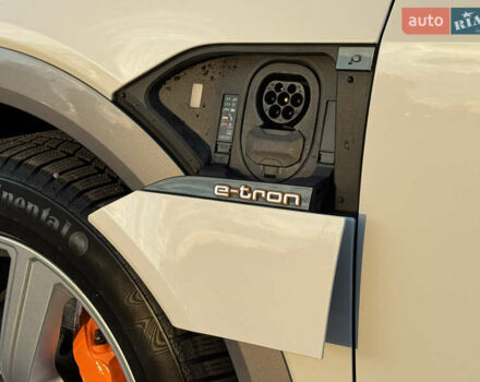 Ауди E-Tron 2020 в Тернополе на Automoto.ua Белый Ауди E-Tron, объемом двигателя 0 л и пробегом 98 тыс. км за 29999 $, фото 48 на Automoto.ua