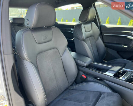 Білий Ауді E-Tron, об'ємом двигуна 0 л та пробігом 59 тис. км за 30500 $, фото 51 на Automoto.ua
