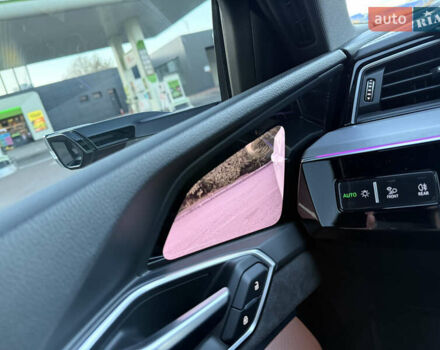 Ауді E-Tron 2020 у Львові на Automoto.ua Білий Ауді E-Tron, об'ємом двигуна 0 л та пробігом 156 тис. км за 29500 $, фото 95 на Automoto.ua