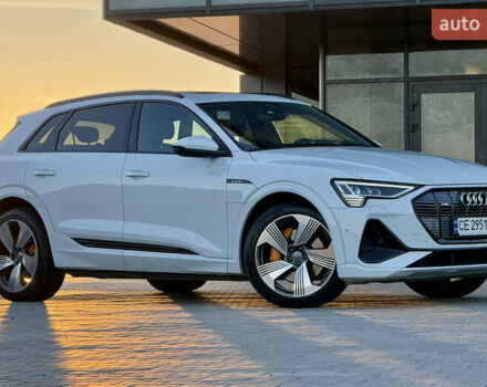 Білий Ауді E-Tron, об'ємом двигуна 0 л та пробігом 89 тис. км за 33500 $, фото 1 на Automoto.ua