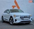 Білий Ауді E-Tron, об'ємом двигуна 0 л та пробігом 49 тис. км за 40990 $, фото 17 на Automoto.ua