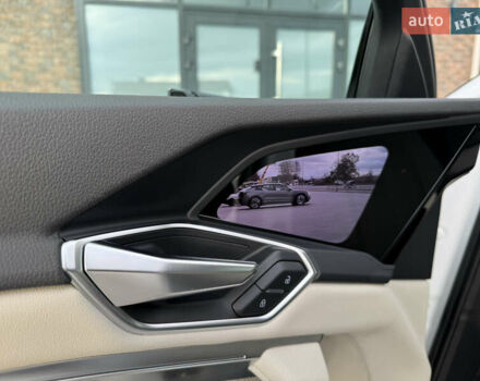 Ауди E-Tron 2020 в Тернополе на Automoto.ua Белый Ауди E-Tron, объемом двигателя 0 л и пробегом 98 тыс. км за 29999 $, фото 65 на Automoto.ua