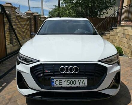 Белый Ауди E-Tron, объемом двигателя 0 л и пробегом 70 тыс. км за 39900 $, фото 4 на Automoto.ua