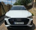 Белый Ауди E-Tron, объемом двигателя 0 л и пробегом 70 тыс. км за 39900 $, фото 4 на Automoto.ua