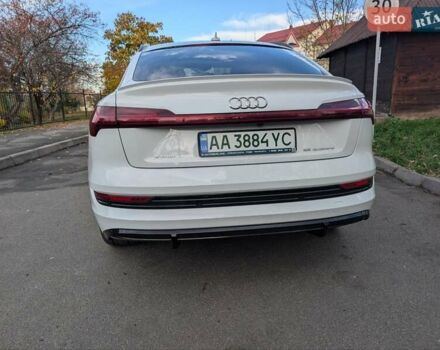 Ауді E-Tron 2020 у Чернівцях на Automoto.ua Білий Ауді E-Tron, об'ємом двигуна 0 л та пробігом 291 тис. км за 27600 $, фото 7 на Automoto.ua