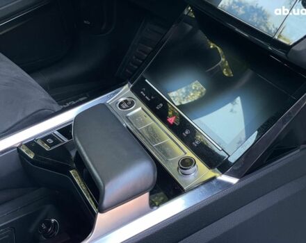 Білий Ауді E-Tron, об'ємом двигуна 0 л та пробігом 93 тис. км за 31440 $, фото 20 на Automoto.ua