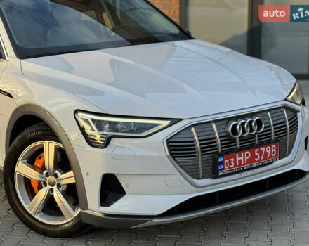 Білий Ауді E-Tron, об'ємом двигуна 0 л та пробігом 98 тис. км за 29700 $, фото 9 на Automoto.ua