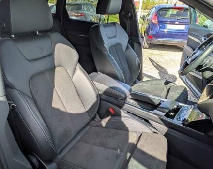 Білий Ауді E-Tron, об'ємом двигуна 0 л та пробігом 66 тис. км за 29950 $, фото 14 на Automoto.ua