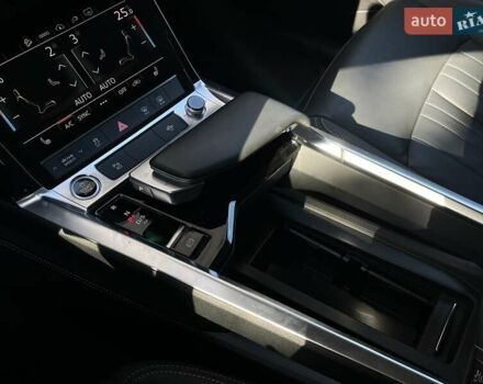 Белый Ауди E-Tron, объемом двигателя 0 л и пробегом 16 тыс. км за 46990 $, фото 41 на Automoto.ua
