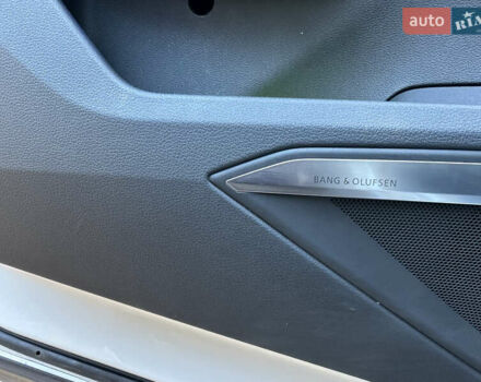 Белый Ауди E-Tron, объемом двигателя 0 л и пробегом 76 тыс. км за 30500 $, фото 12 на Automoto.ua