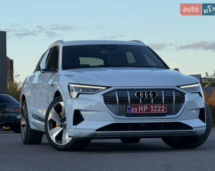 Ауді E-Tron 2020 у Львові на Automoto.ua Білий Ауді E-Tron, об'ємом двигуна 0 л та пробігом 156 тис. км за 29500 $, фото 5 на Automoto.ua