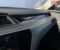 Белый Ауди E-Tron, объемом двигателя 0 л и пробегом 16 тыс. км за 46990 $, фото 57 на Automoto.ua