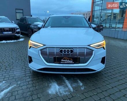 Білий Ауді E-Tron, об'ємом двигуна 0 л та пробігом 55 тис. км за 29400 $, фото 1 на Automoto.ua