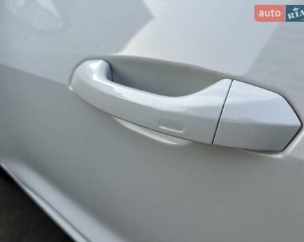 Білий Ауді E-Tron, об'ємом двигуна 0 л та пробігом 41 тис. км за 37500 $, фото 13 на Automoto.ua