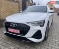 Ауди E-Tron 2020 в Луцке на Automoto.ua Белый Ауди E-Tron, объемом двигателя 0 л и пробегом 142 тыс. км за 27900 $, фото 1 на Automoto.ua