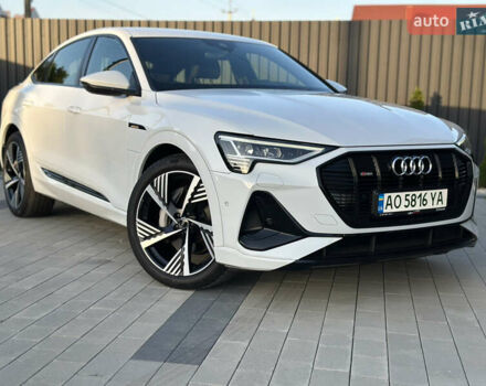 Білий Ауді E-Tron, об'ємом двигуна 0 л та пробігом 59 тис. км за 29900 $, фото 2 на Automoto.ua