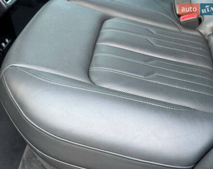 Білий Ауді E-Tron, об'ємом двигуна 0 л та пробігом 198 тис. км за 27400 $, фото 41 на Automoto.ua