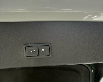 Белый Ауди E-Tron, объемом двигателя 0 л и пробегом 48 тыс. км за 40500 $, фото 19 на Automoto.ua