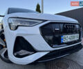 Белый Ауди E-Tron, объемом двигателя 0 л и пробегом 77 тыс. км за 37900 $, фото 1 на Automoto.ua
