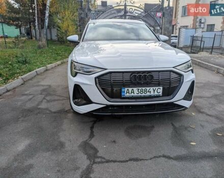 Ауді E-Tron 2020 у Чернівцях на Automoto.ua Білий Ауді E-Tron, об'ємом двигуна 0 л та пробігом 291 тис. км за 27600 $, фото 13 на Automoto.ua