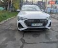 Ауді E-Tron 2020 у Чернівцях на Automoto.ua Білий Ауді E-Tron, об'ємом двигуна 0 л та пробігом 291 тис. км за 27600 $, фото 13 на Automoto.ua