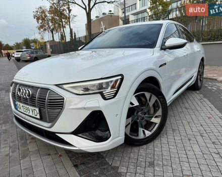 Білий Ауді E-Tron, об'ємом двигуна 0 л та пробігом 104 тис. км за 35000 $, фото 7 на Automoto.ua