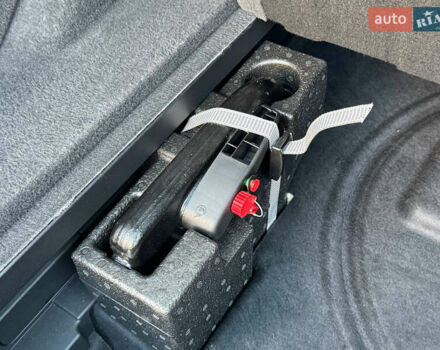 Белый Ауди E-Tron, объемом двигателя 0 л и пробегом 198 тыс. км за 27400 $, фото 57 на Automoto.ua