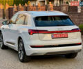 Білий Ауді E-Tron, об'ємом двигуна 0 л та пробігом 198 тис. км за 27400 $, фото 15 на Automoto.ua