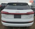 Білий Ауді E-Tron, об'ємом двигуна 0 л та пробігом 61 тис. км за 18000 $, фото 4 на Automoto.ua