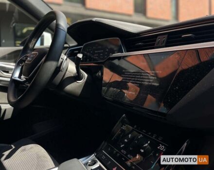 Белый Ауди E-Tron, объемом двигателя 71 л и пробегом 30 тыс. км за 46800 $, фото 12 на Automoto.ua