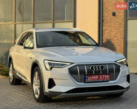 Білий Ауді E-Tron, об'ємом двигуна 0 л та пробігом 98 тис. км за 29700 $, фото 20 на Automoto.ua