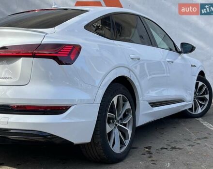 Белый Ауди E-Tron, объемом двигателя 0 л и пробегом 16 тыс. км за 46990 $, фото 25 на Automoto.ua