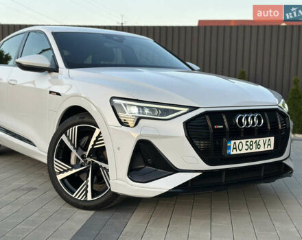 Білий Ауді E-Tron, об'ємом двигуна 0 л та пробігом 59 тис. км за 29900 $, фото 3 на Automoto.ua