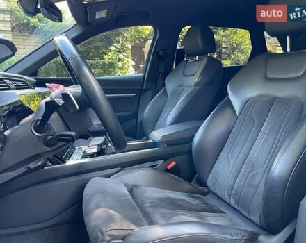 Білий Ауді E-Tron, об'ємом двигуна 0 л та пробігом 93 тис. км за 31440 $, фото 30 на Automoto.ua