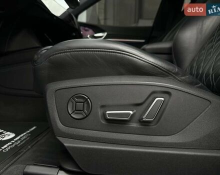 Белый Ауди E-Tron, объемом двигателя 0 л и пробегом 100 тыс. км за 36500 $, фото 37 на Automoto.ua