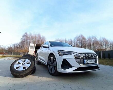 Белый Ауди E-Tron, объемом двигателя 0 л и пробегом 51 тыс. км за 31000 $, фото 3 на Automoto.ua