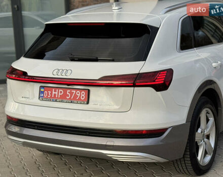 Ауди E-Tron 2020 в Тернополе на Automoto.ua Белый Ауди E-Tron, объемом двигателя 0 л и пробегом 98 тыс. км за 29999 $, фото 31 на Automoto.ua