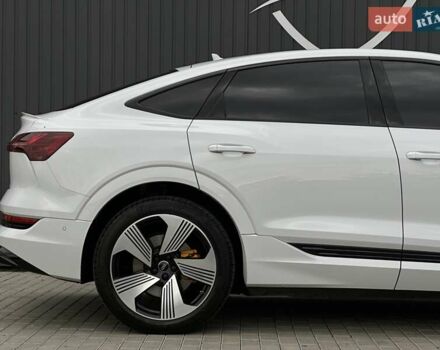 Белый Ауди E-Tron, объемом двигателя 0 л и пробегом 100 тыс. км за 36500 $, фото 9 на Automoto.ua